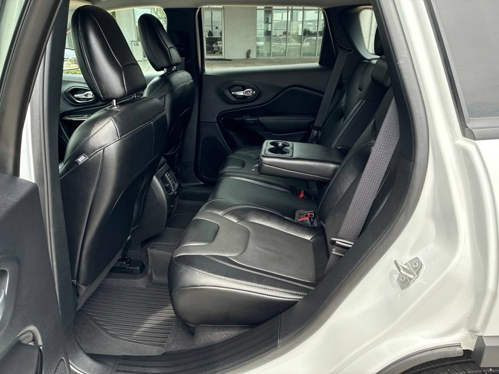 2023 Jeep Cherokee Altitude Lux