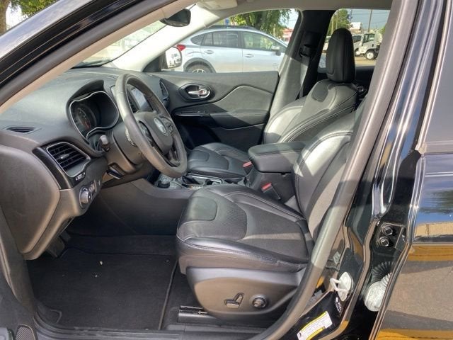 2023 Jeep Cherokee Altitude Lux