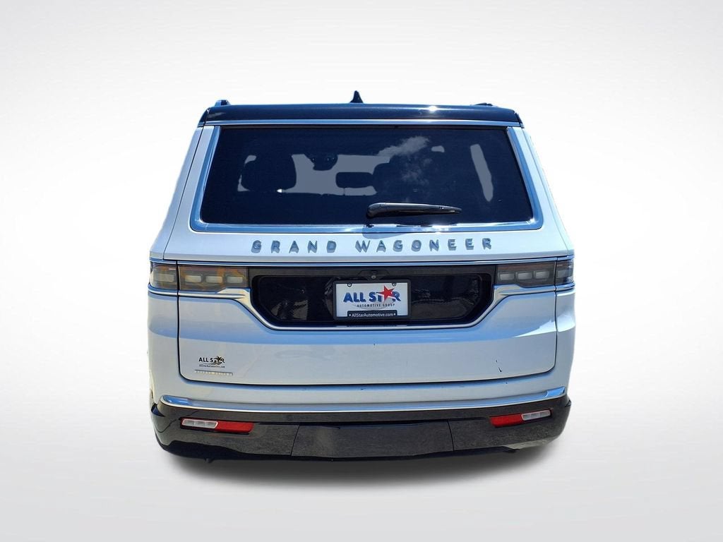 2023 Jeep Grand Wagoneer BASE