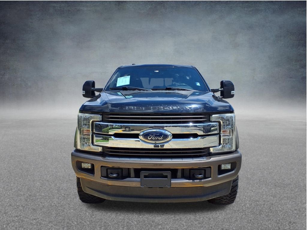 2017 Ford Super Duty F-250 SRW Lariat