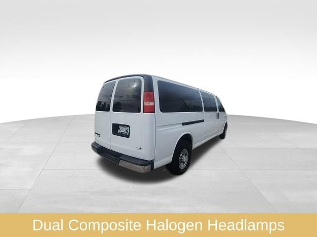 2016 Chevrolet Express Passenger 3500 LT