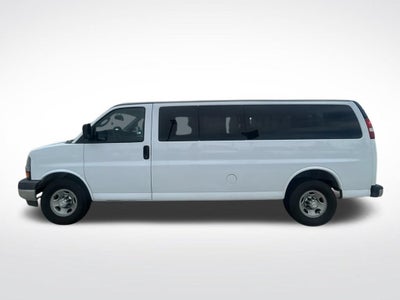 2017 Chevrolet Express Passenger 3500 LT