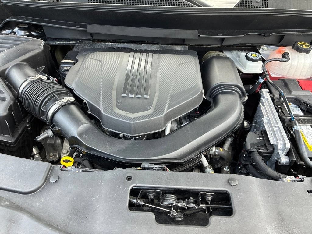 2024 Chevrolet Traverse LS