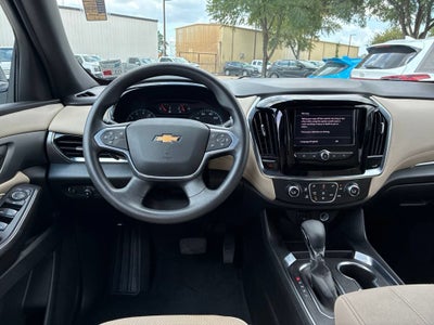 2022 Chevrolet Traverse LS