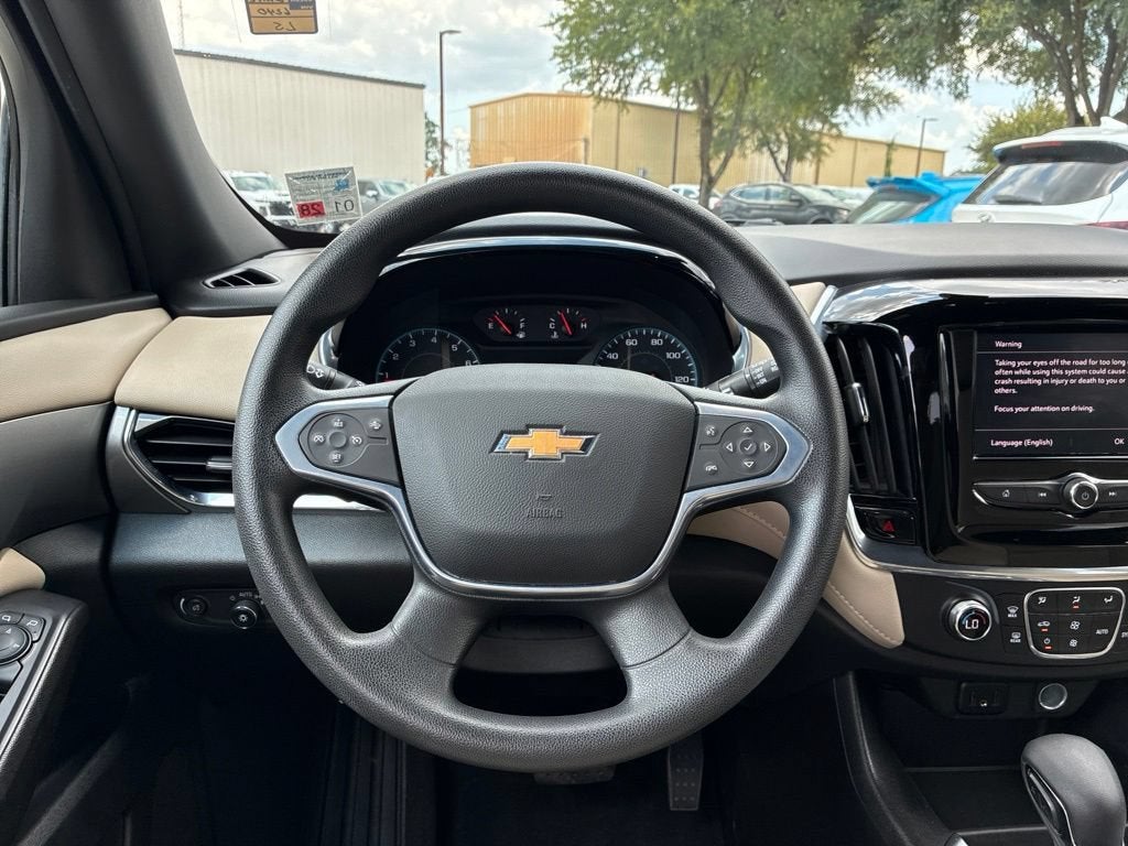 2022 Chevrolet Traverse LS