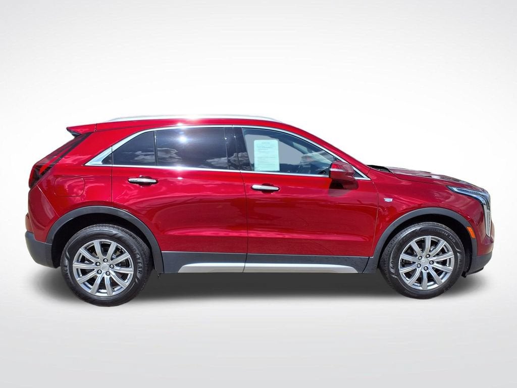 2023 Cadillac XT4 FWD Premium Luxury