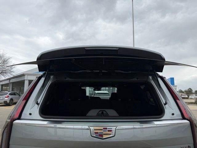 2024 Cadillac Escalade ESV Luxury