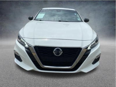 2022 Nissan Altima 2.5 SR