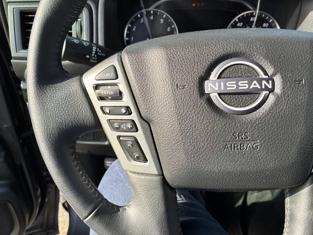 2024 Nissan Titan SV