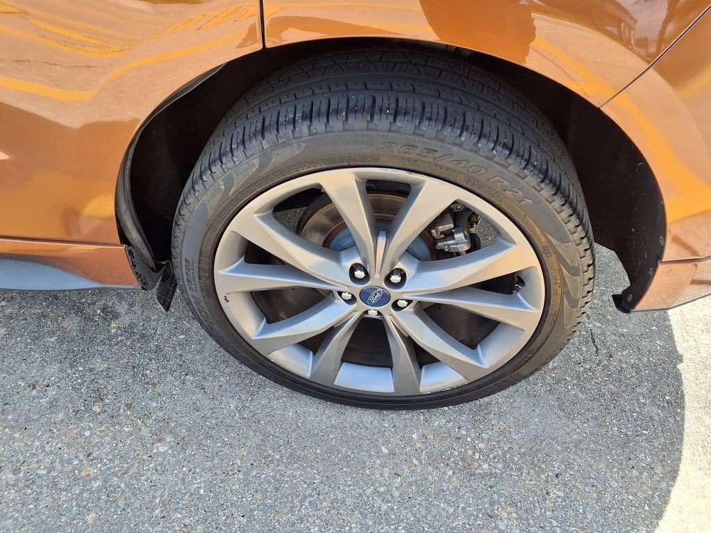 2017 Ford Edge Sport