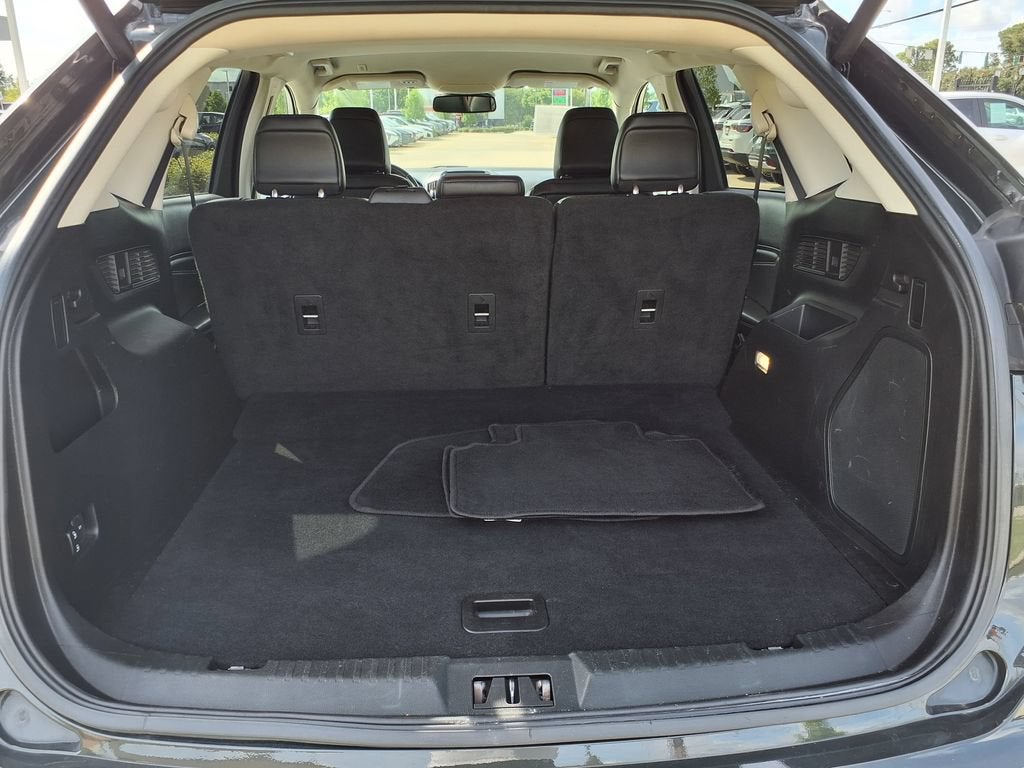 2023 Ford Edge Titanium