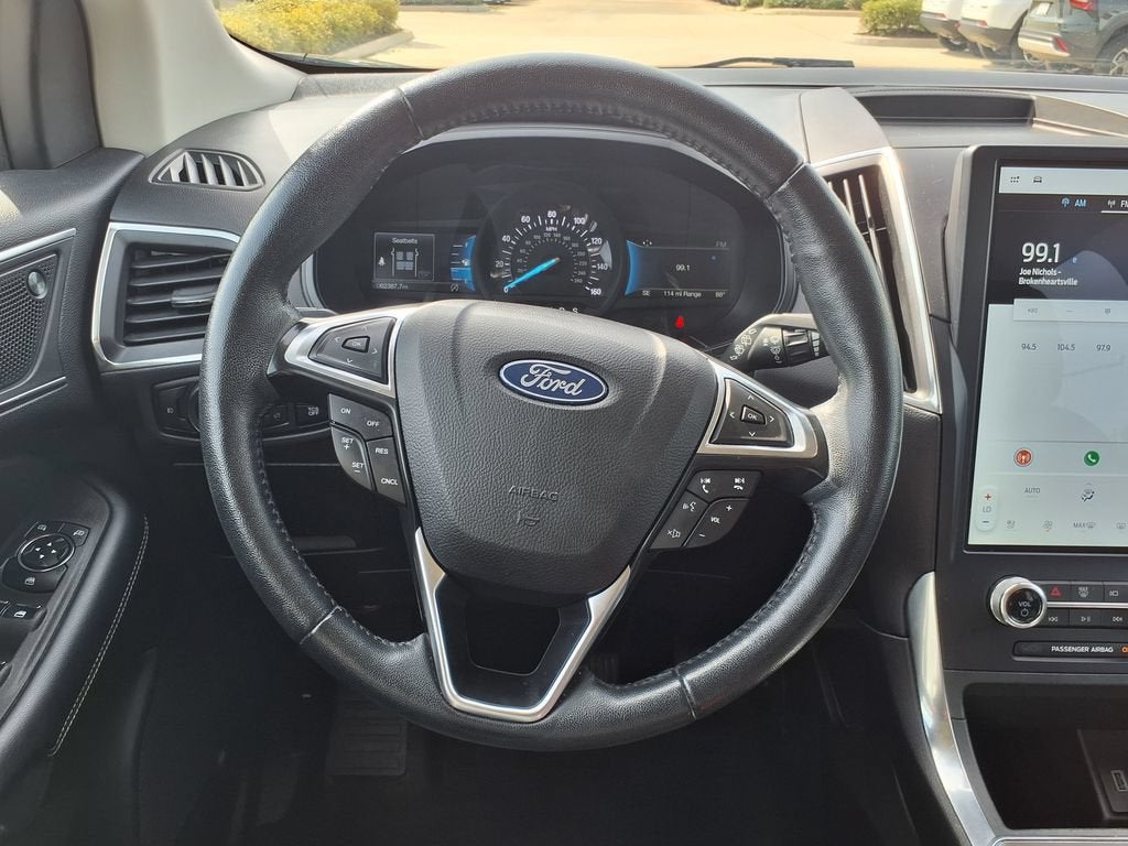 2023 Ford Edge Titanium