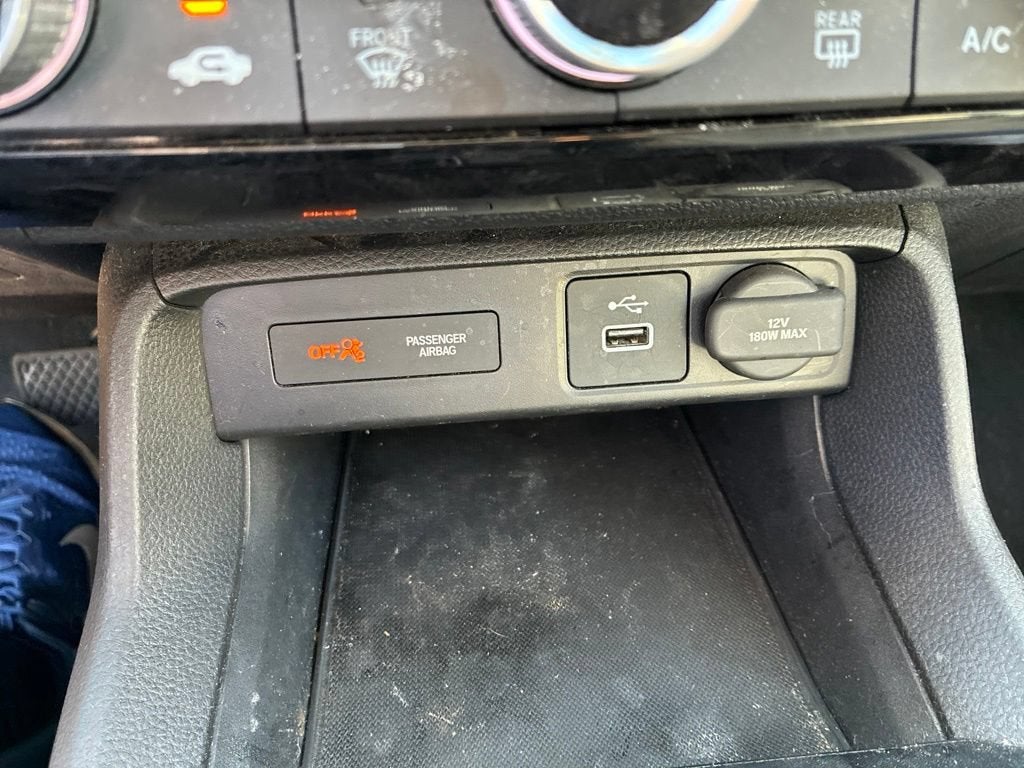 2022 Honda Civic Sedan LX