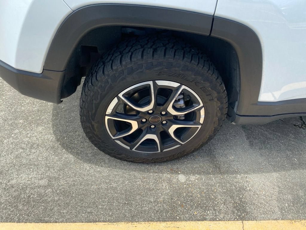 2025 Jeep Compass Trailhawk