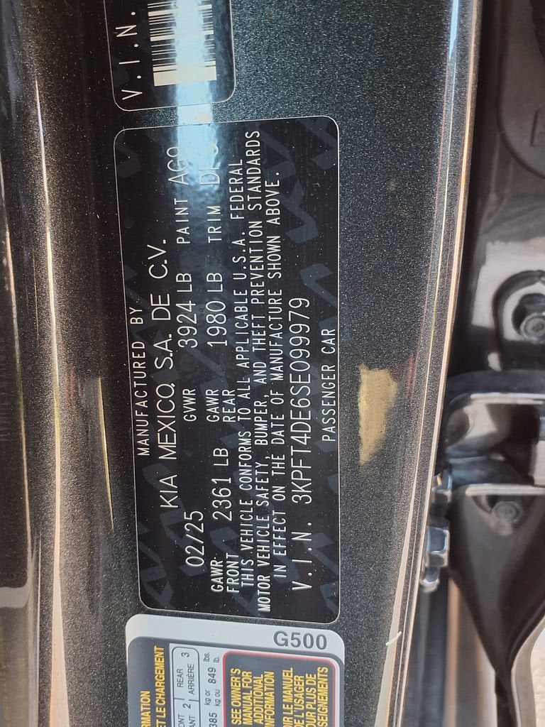 2025 Kia K4 LXS