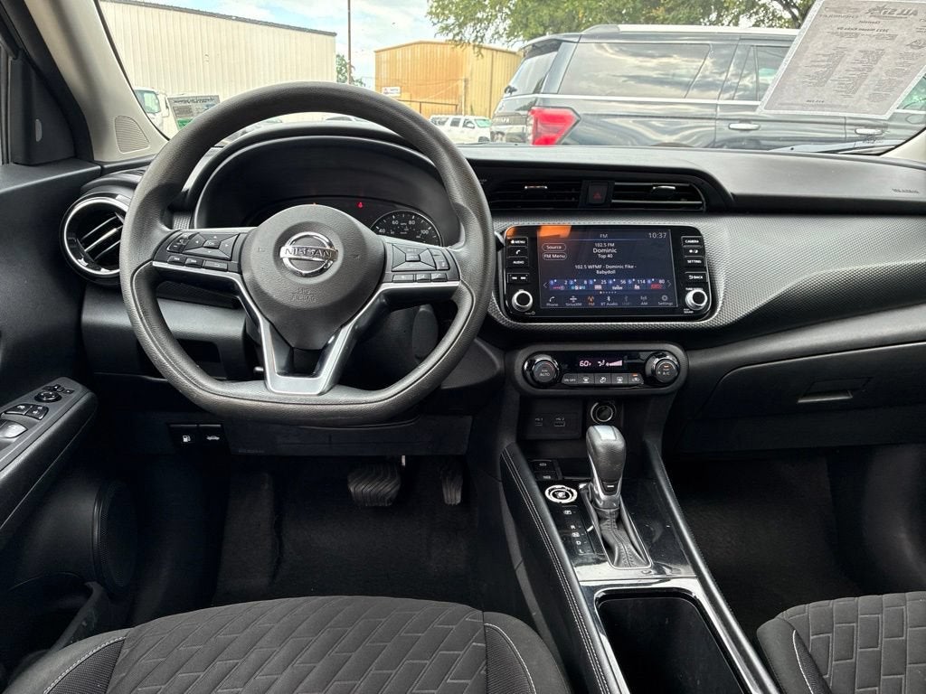 2021 Nissan Kicks SV