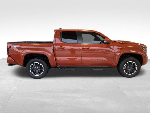 2025 Toyota Tacoma 4WD SR