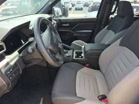 2024 Toyota Tacoma 2WD SR5