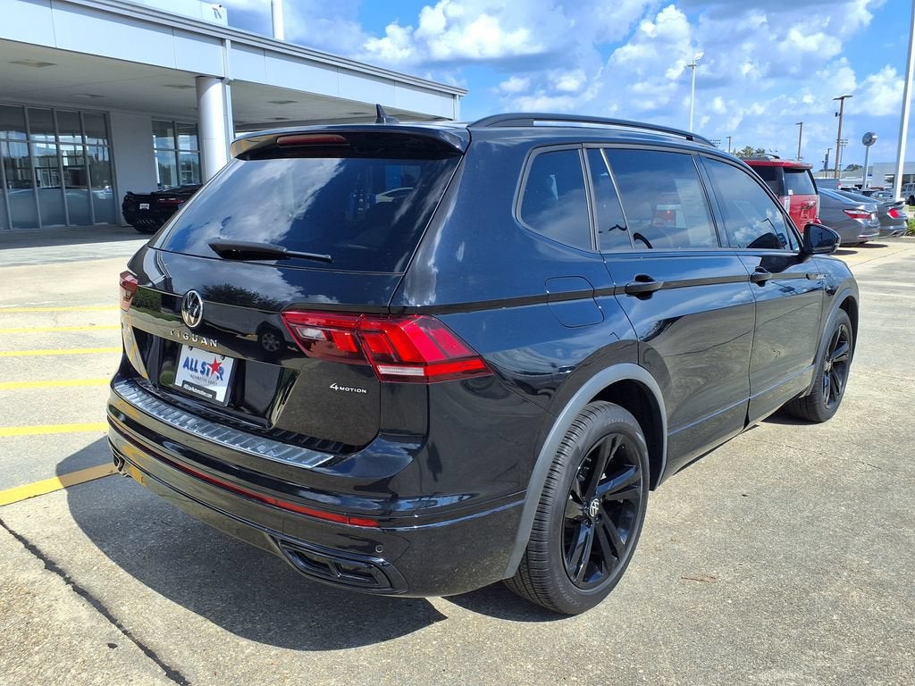 2024 Volkswagen Tiguan SE R-Line Black