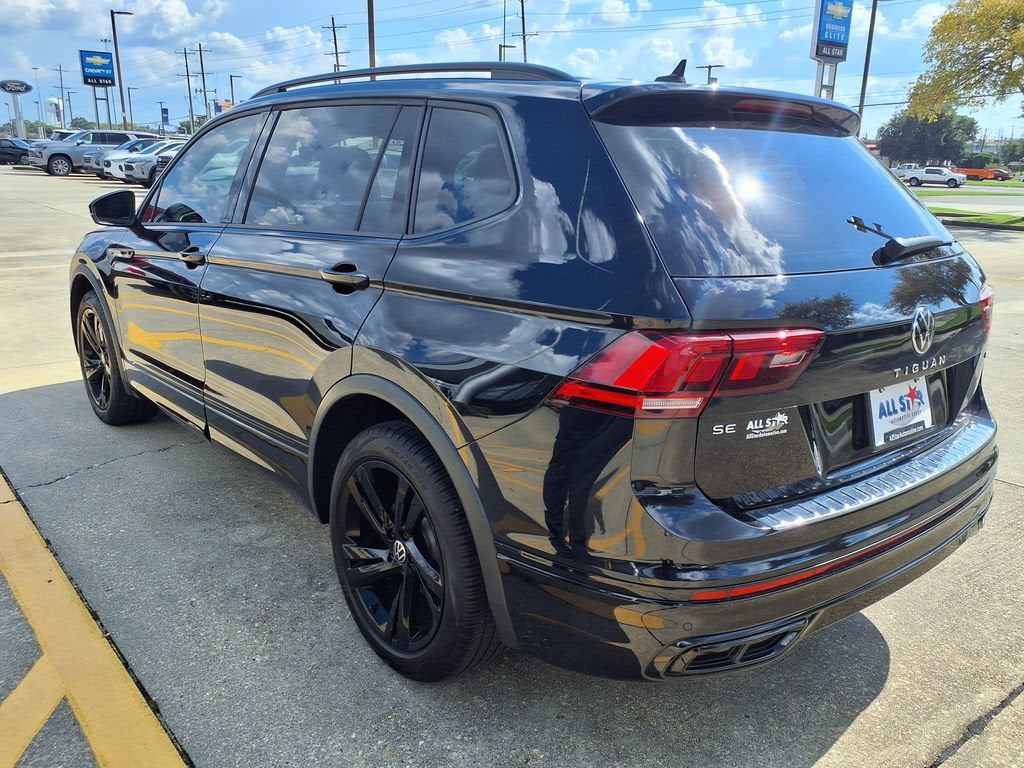 2024 Volkswagen Tiguan SE R-Line Black