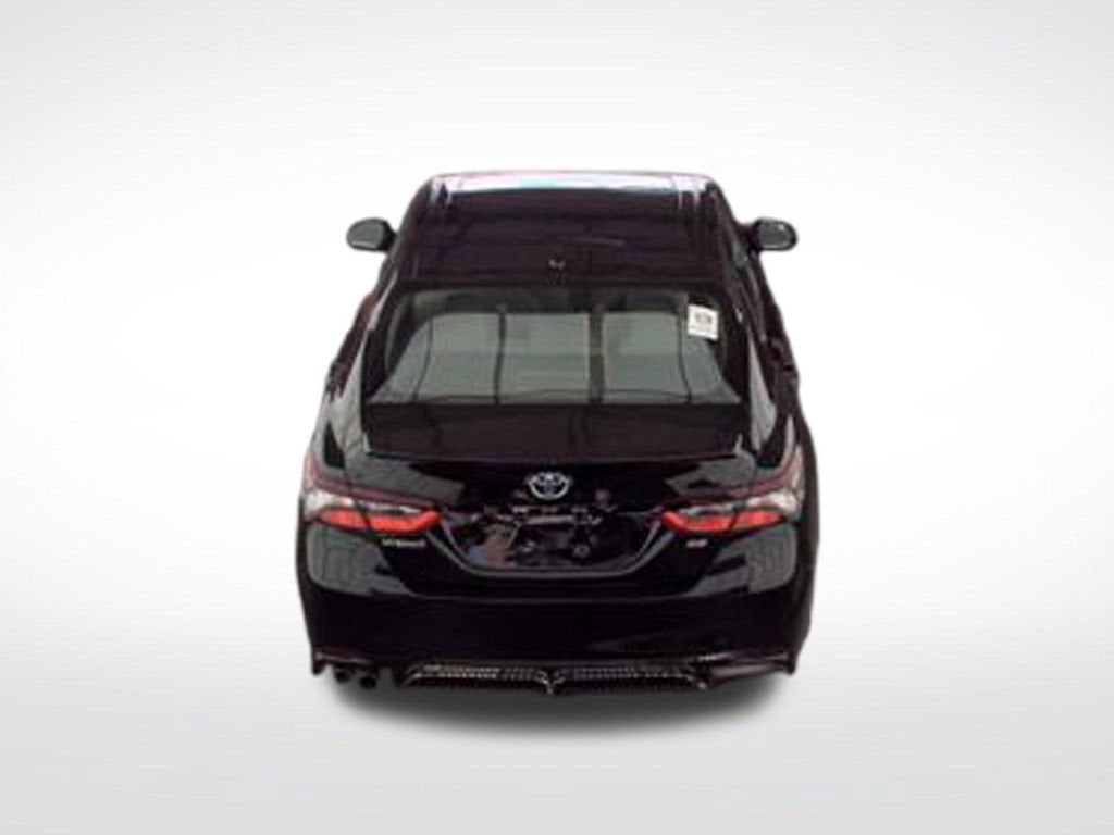 2024 Toyota Camry Hybrid SE