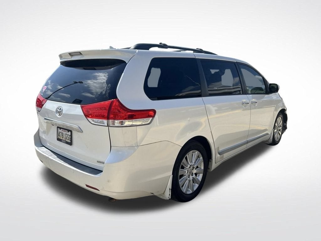 2011 Toyota Sienna XLE AAS