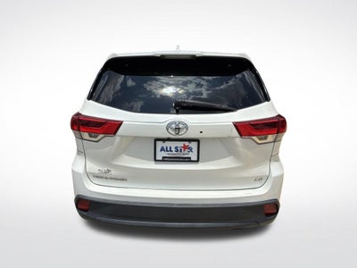 2017 Toyota Highlander LE