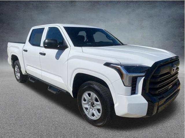 2025 Toyota Tundra 4WD SR