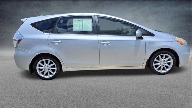 2012 Toyota Prius v Two
