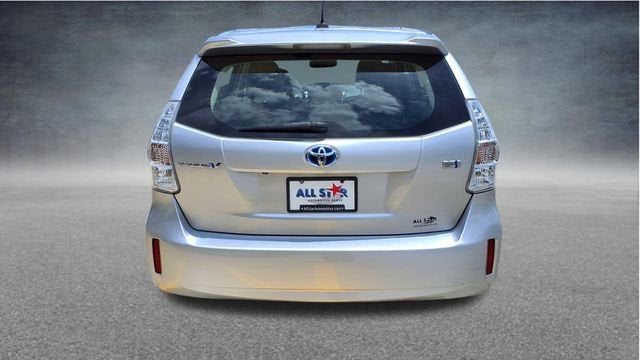 2012 Toyota Prius v Two