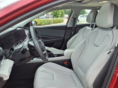 2024 Hyundai Elantra Hybrid Limited