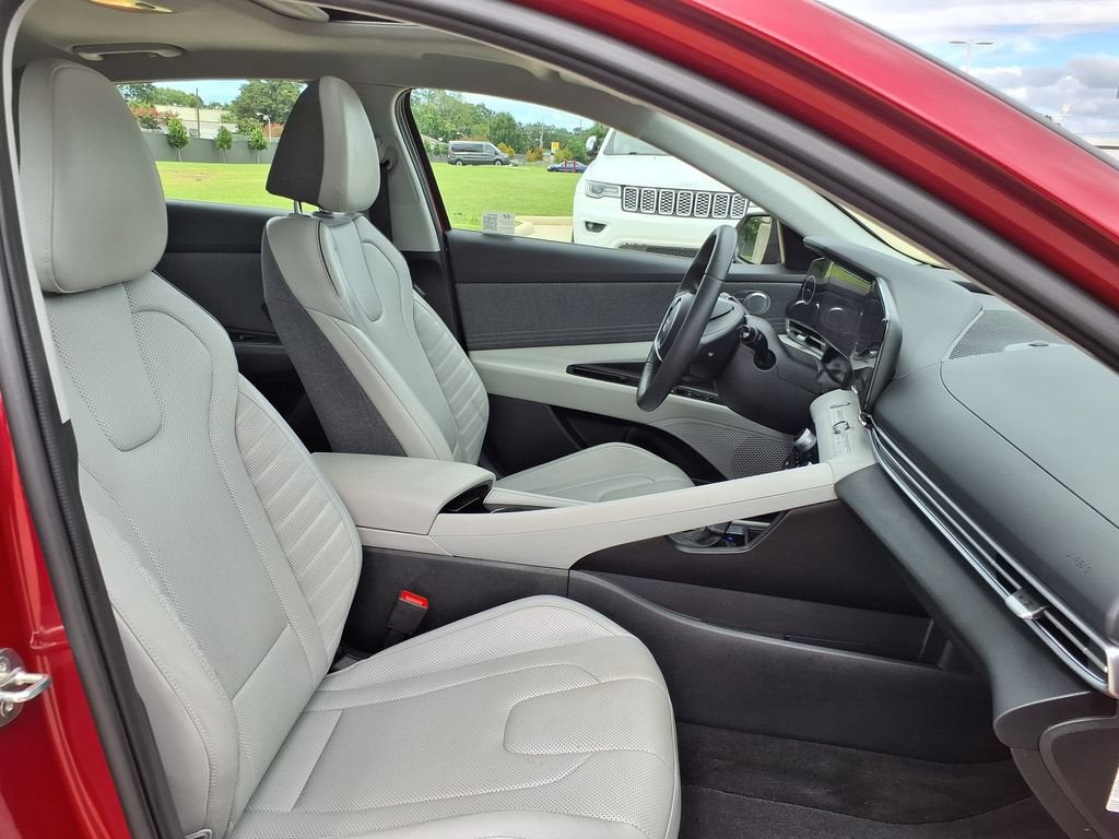 2024 Hyundai Elantra Hybrid Limited
