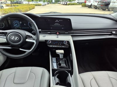 2024 Hyundai Elantra Hybrid Limited