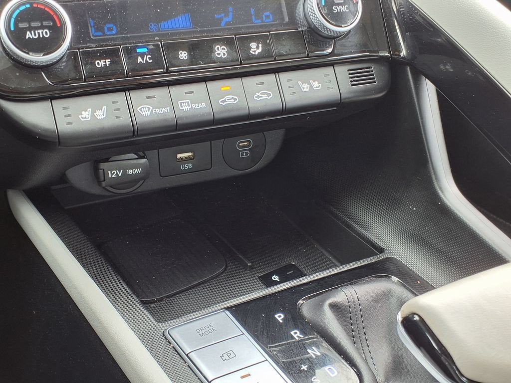 2024 Hyundai Elantra Hybrid Limited