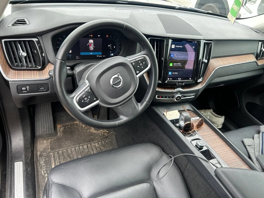2022 Volvo XC60 Momentum