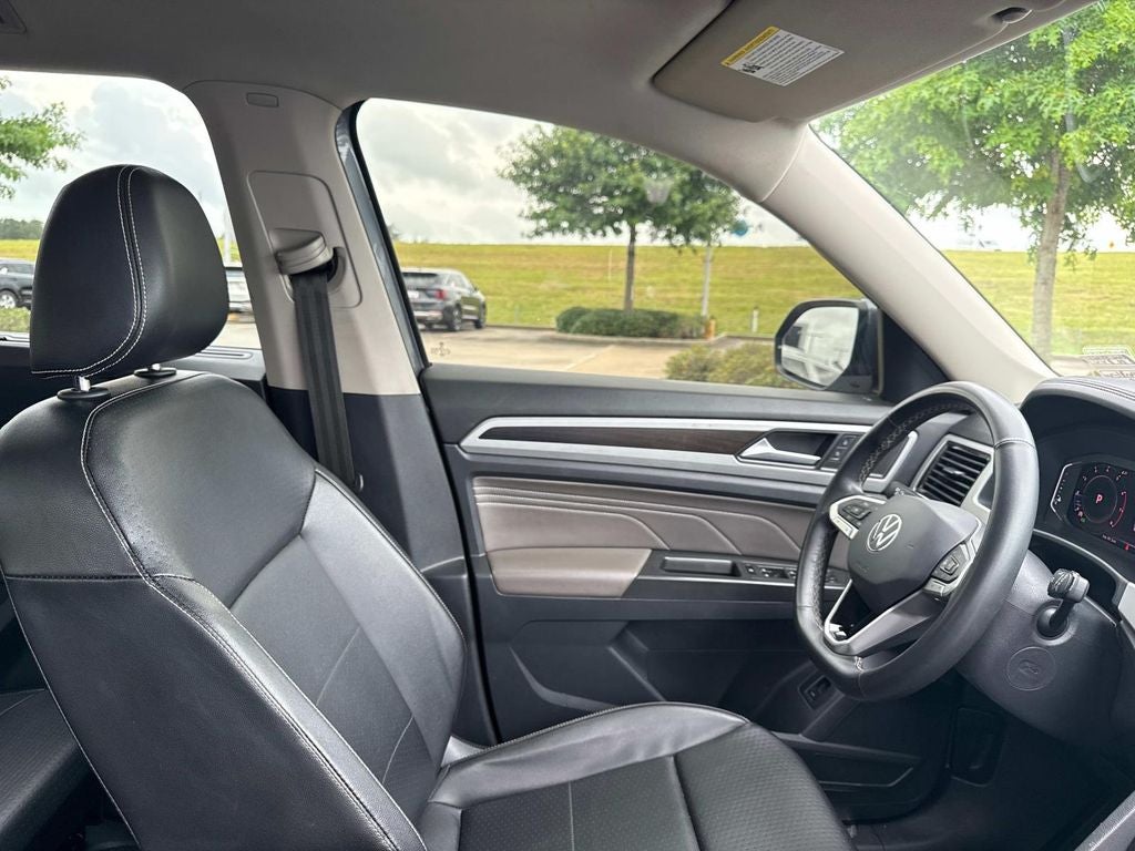 2022 Volkswagen Atlas 3.6L V6 SE w/Technology