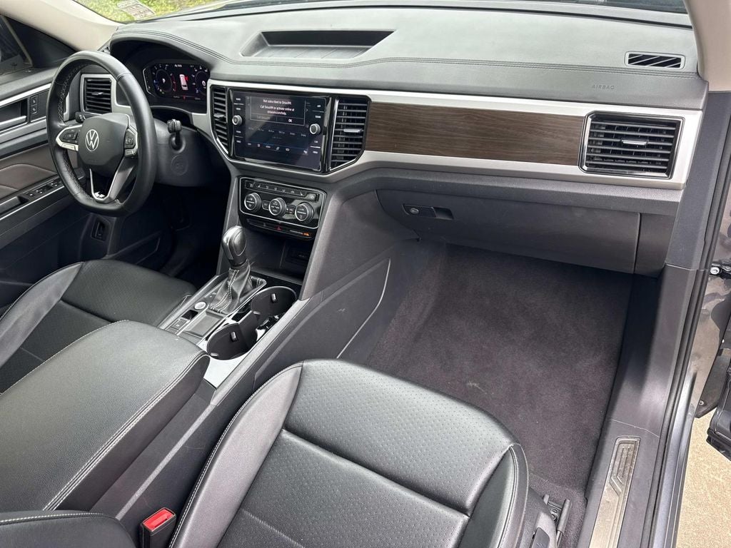 2022 Volkswagen Atlas 3.6L V6 SE w/Technology