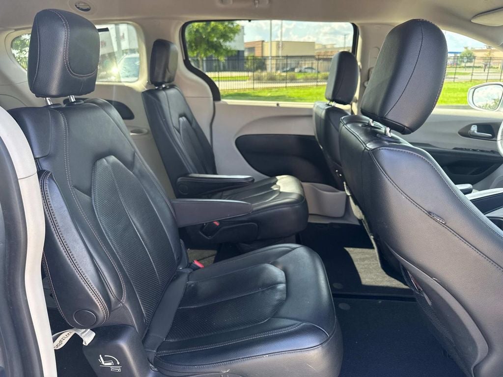 2019 Chrysler Pacifica Touring L