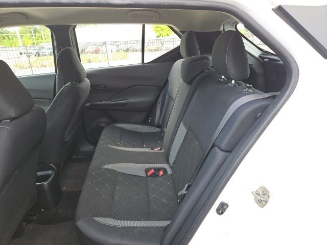 2020 Nissan Kicks S