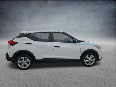 2020 Nissan Kicks S