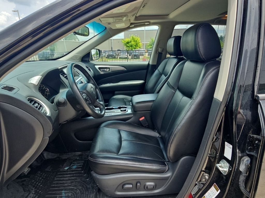 2018 Nissan Pathfinder SL