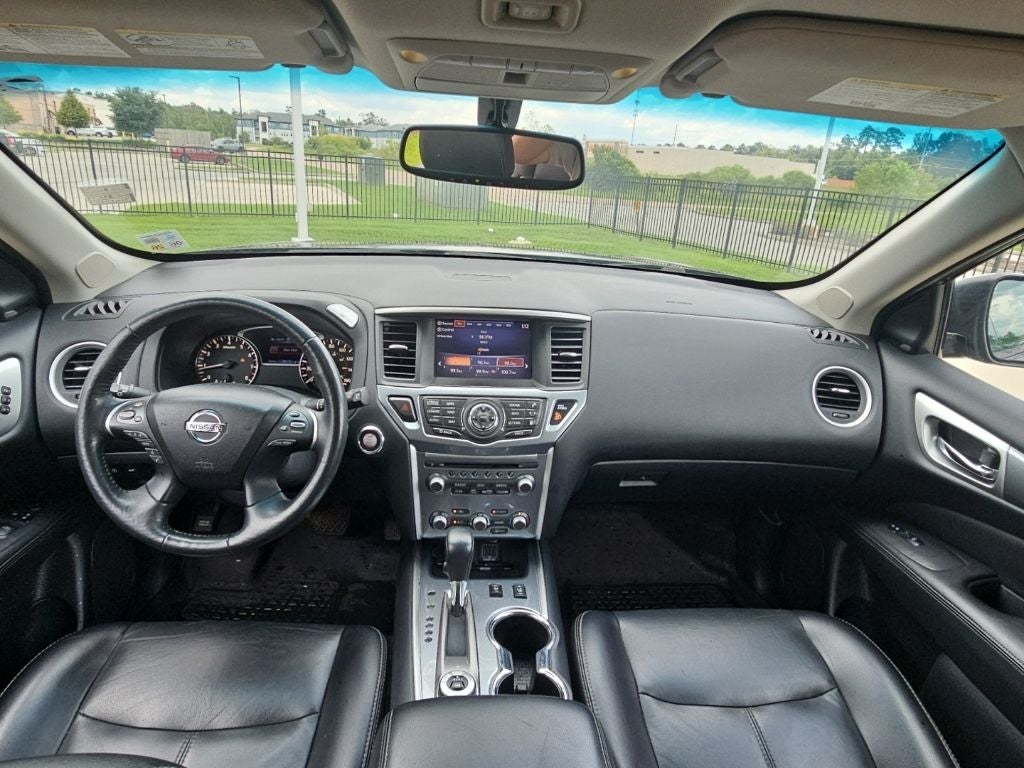 2018 Nissan Pathfinder SL