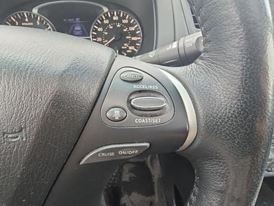 2018 Nissan Pathfinder SL