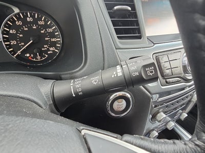 2018 Nissan Pathfinder SL