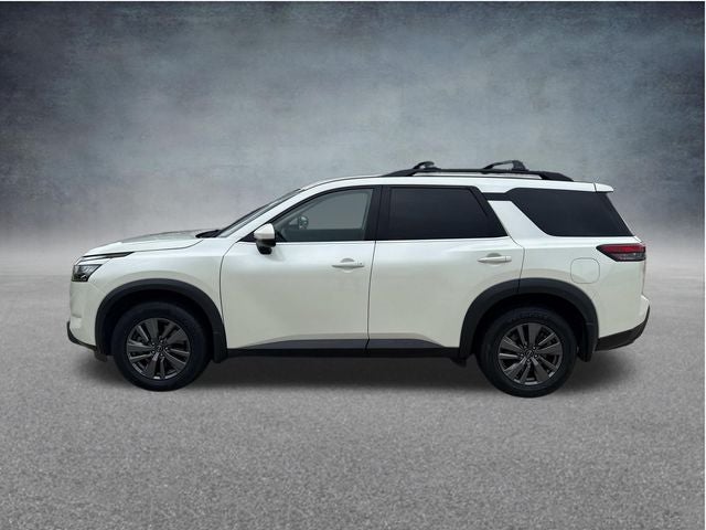 2023 Nissan Pathfinder SV
