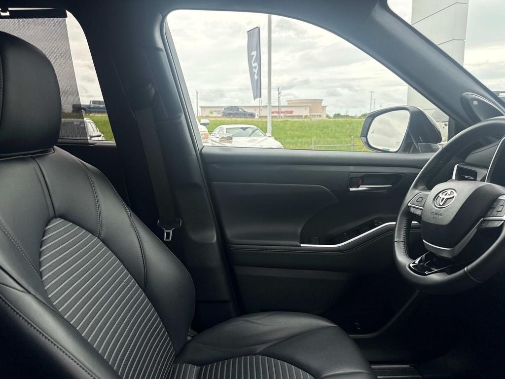 2024 Toyota Highlander XSE