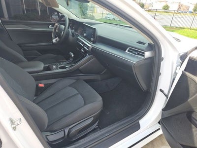 2022 Kia K5 LXS