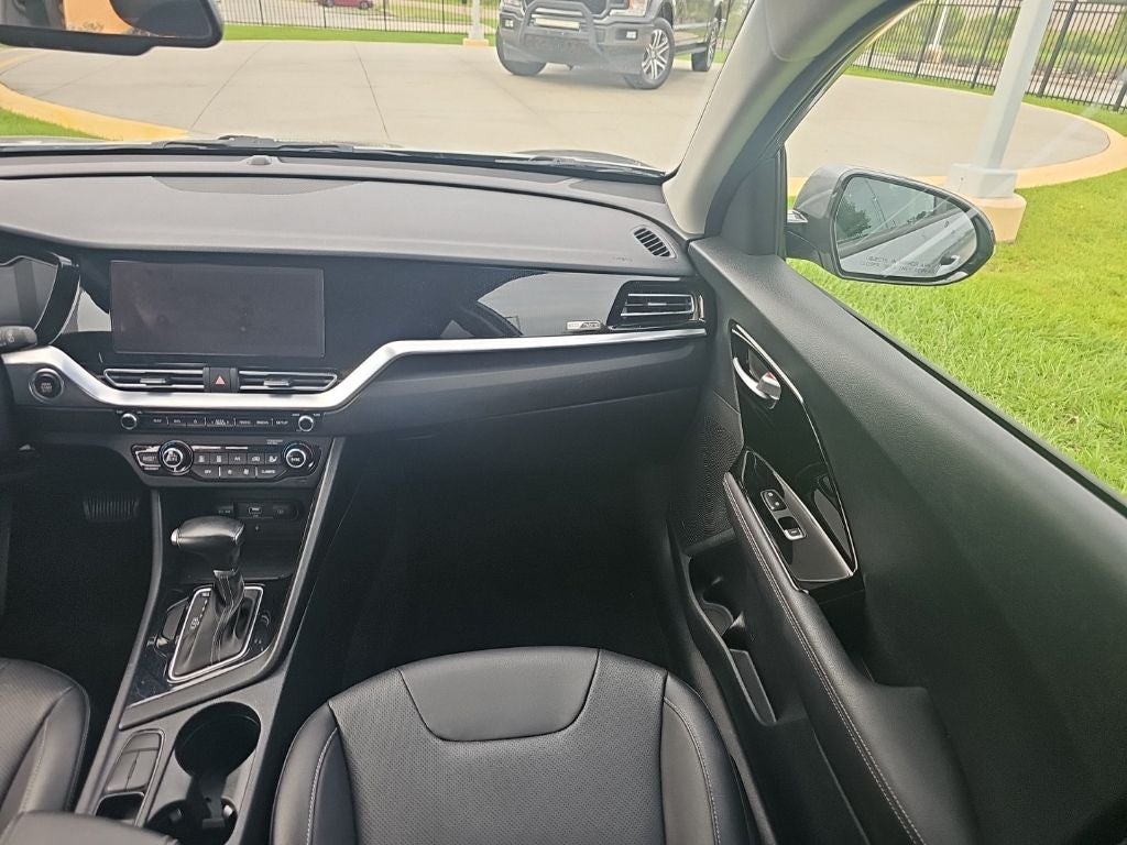 2022 Kia Niro Touring