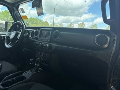 2023 Jeep Gladiator Sport