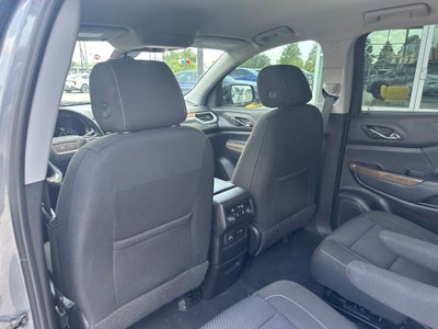 2022 GMC Acadia SLE